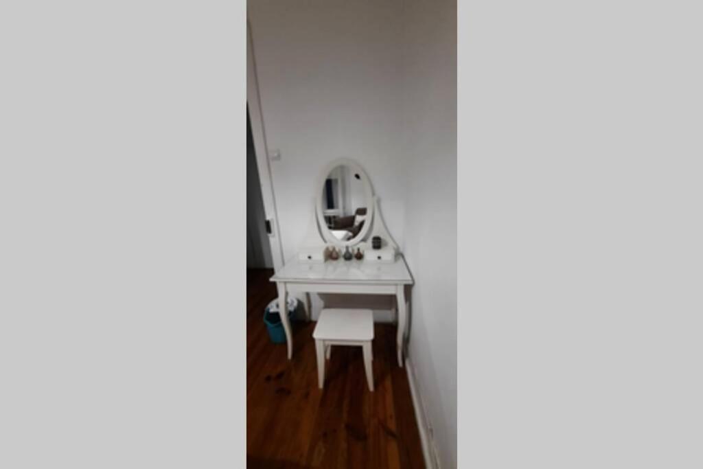 Charming Sunny Terrace / One Bedroom Apartment Lissabon Exterior foto